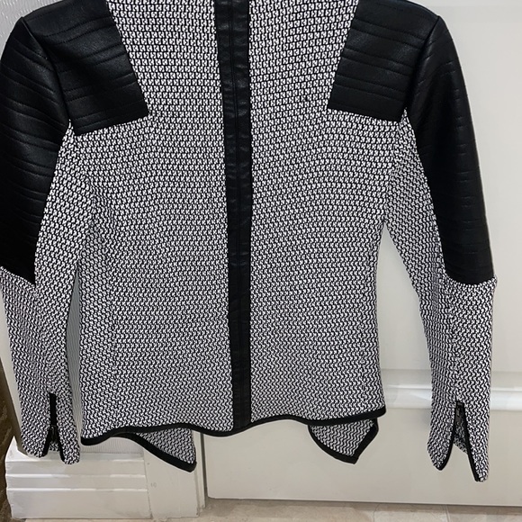 Generation Love Open Blazer Stunning! Small - Picture 7 of 8